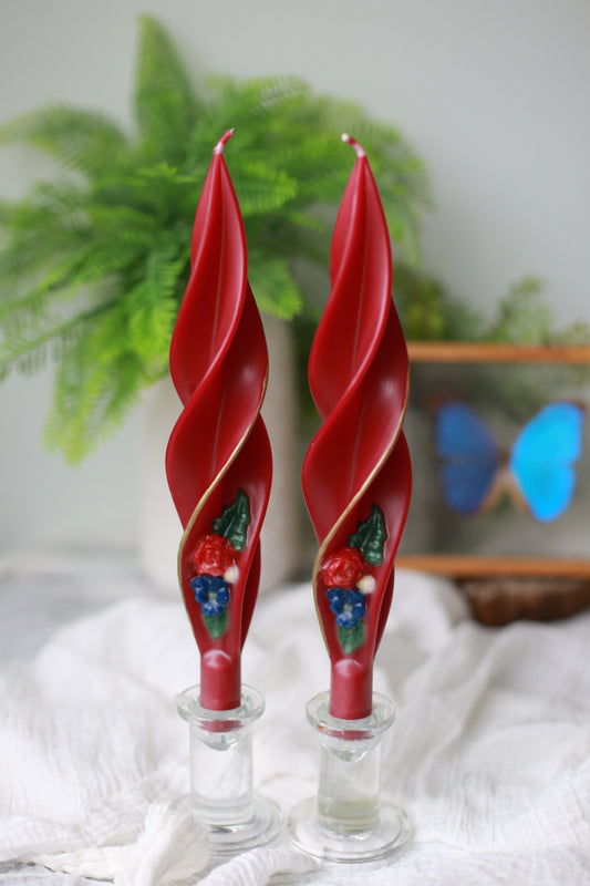 Roses Are Red Silhouette Beeswax Candles